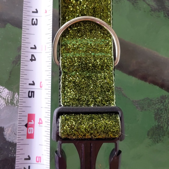 Glittery Large Dog Collar - Picture 4 of 4